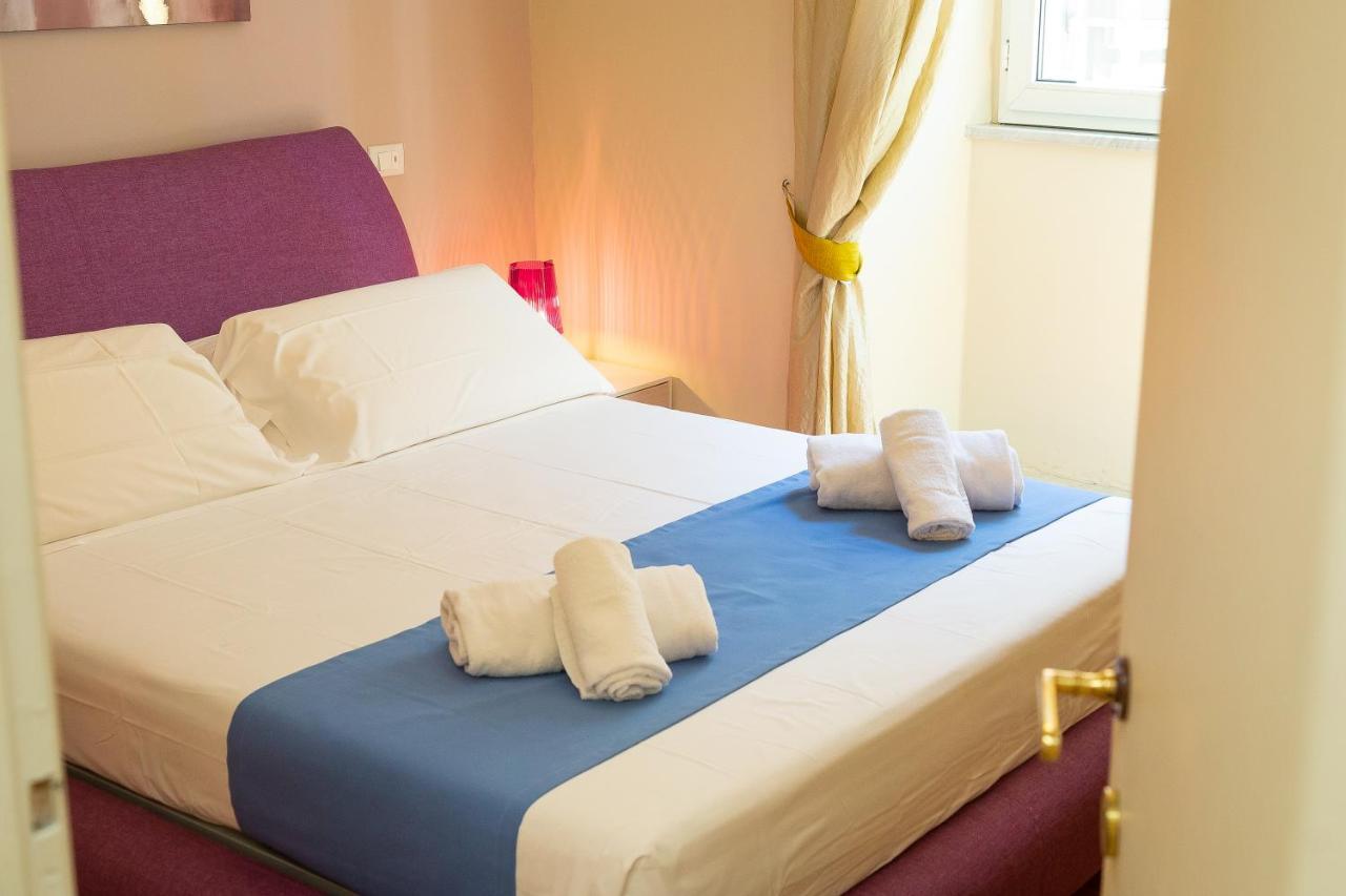 Spanish Steps Exclusive Rental In Рим Екстер'єр фото