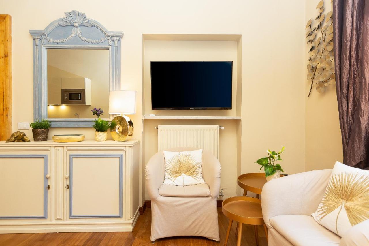 Spanish Steps Exclusive Rental In Рим Екстер'єр фото