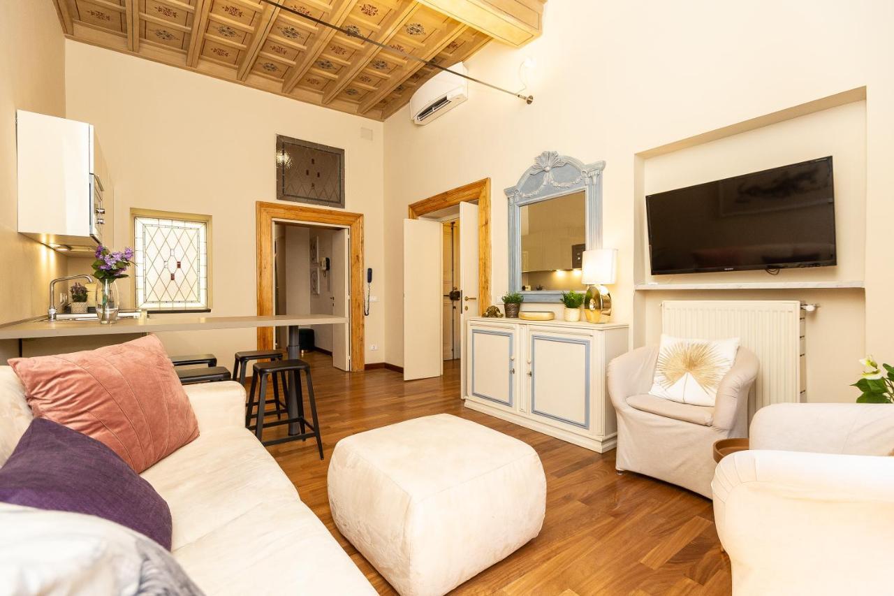 Spanish Steps Exclusive Rental In Рим Екстер'єр фото