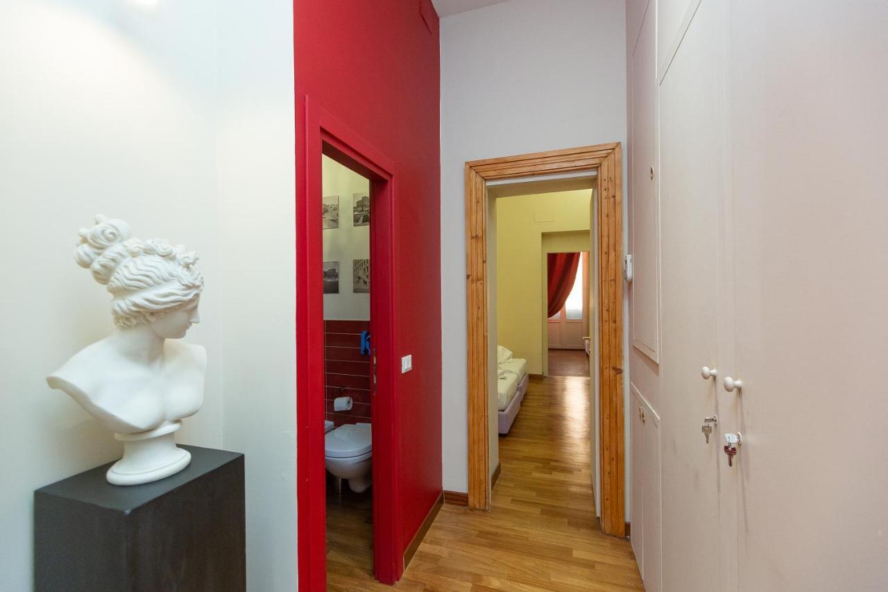 Spanish Steps Exclusive Rental In Рим Екстер'єр фото